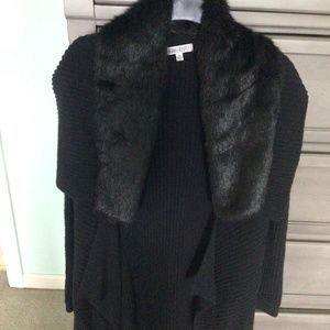 Jennifer Lopez black furry cardigan